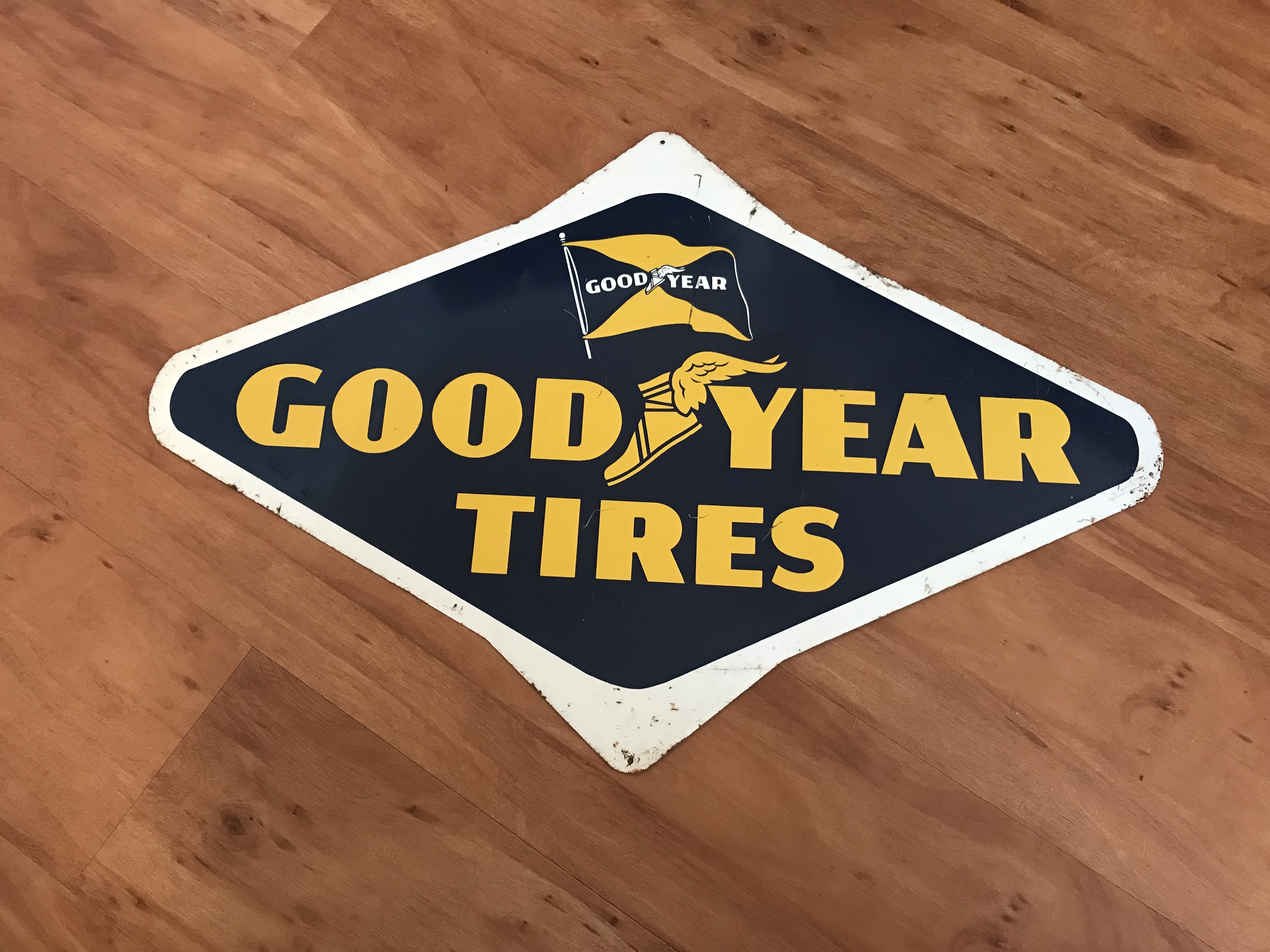Goodyear-Tires-Sign